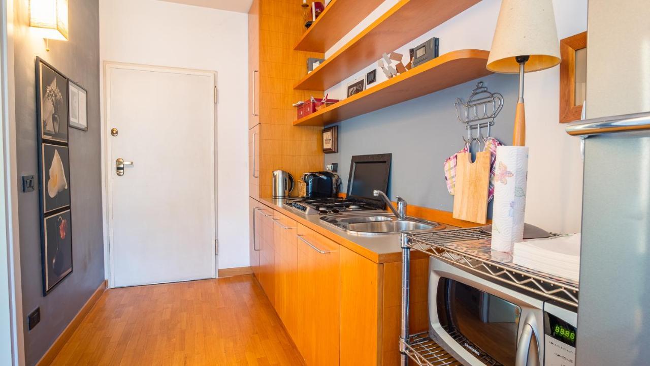 The Zodiac Apartment - Italian Homing Sirmione Kültér fotó