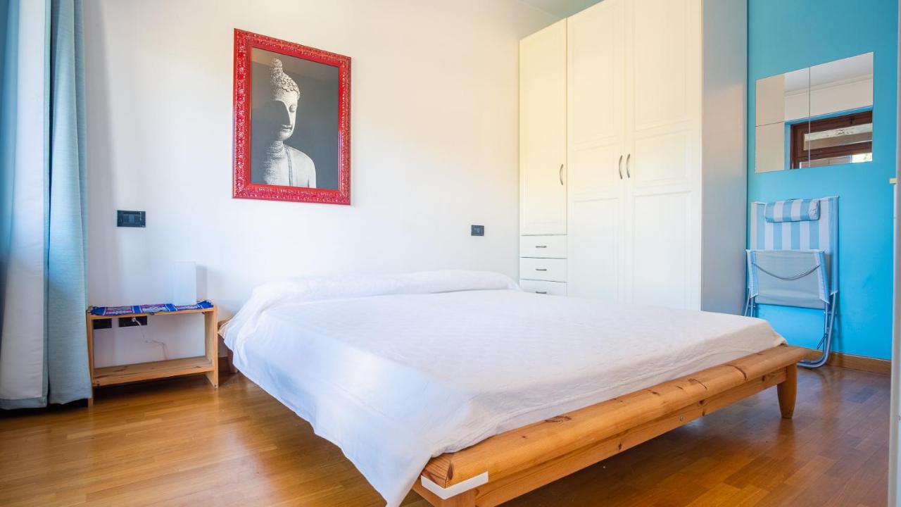 The Zodiac Apartment - Italian Homing Sirmione Kültér fotó
