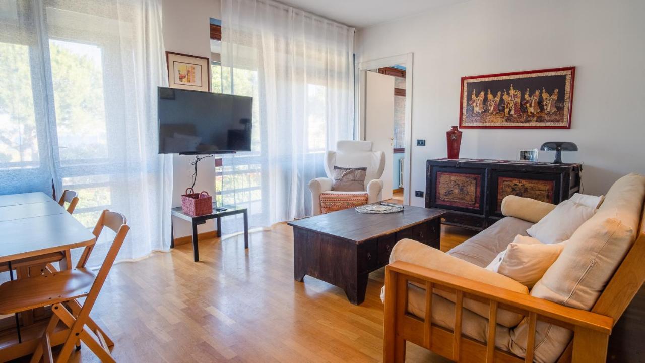 The Zodiac Apartment - Italian Homing Sirmione Kültér fotó