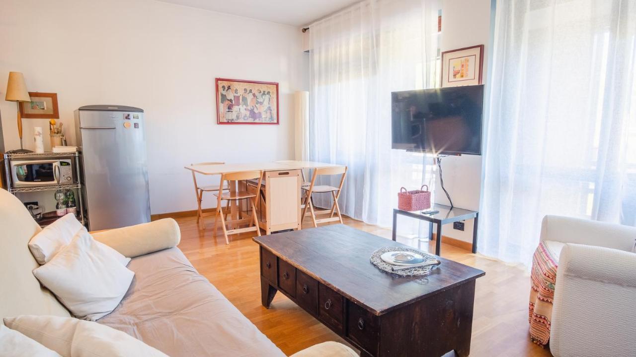 The Zodiac Apartment - Italian Homing Sirmione Kültér fotó